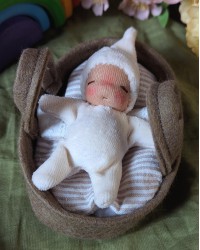 Sleepy Pocket Baby mit Nestchen (weiß)
