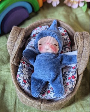 Sleepy Pocket Baby mit Nestchen (blau)