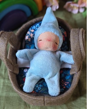 Sleepy Pocket Baby mit Nestchen (hellblau)